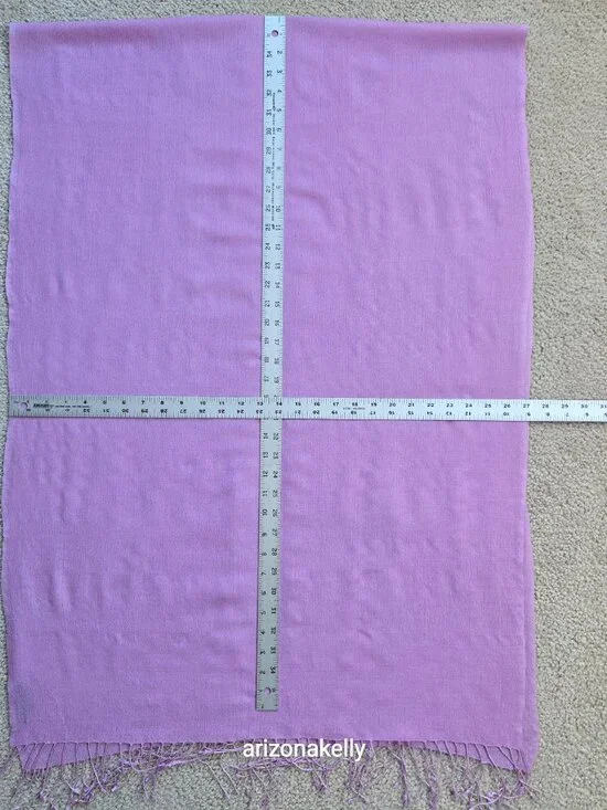 Minu Madhu Wool/Silk Scarf Lavender Purple Barcelona Spain - Picture 7 of 13